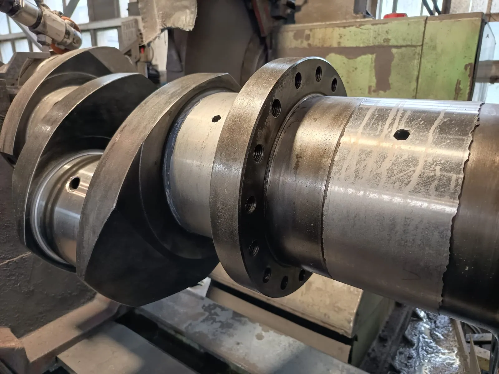 Szlifowanie wałów korbowych 6